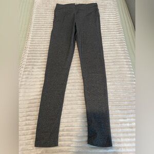 grey athletic leggings